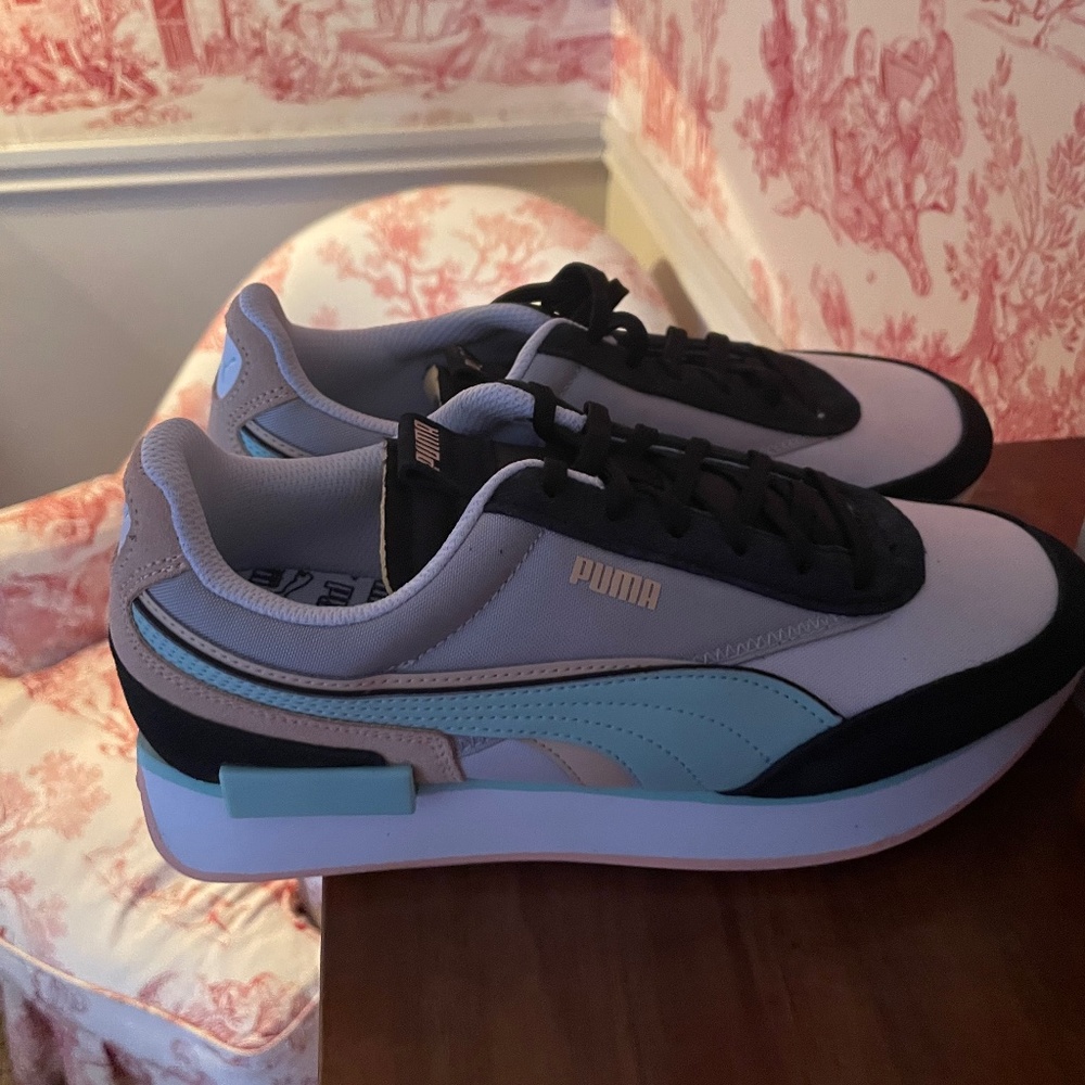 Women’s Puma Future Rider